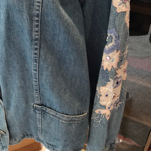 Darling light jean jacket embellished with blue, - Picture 7 of 7